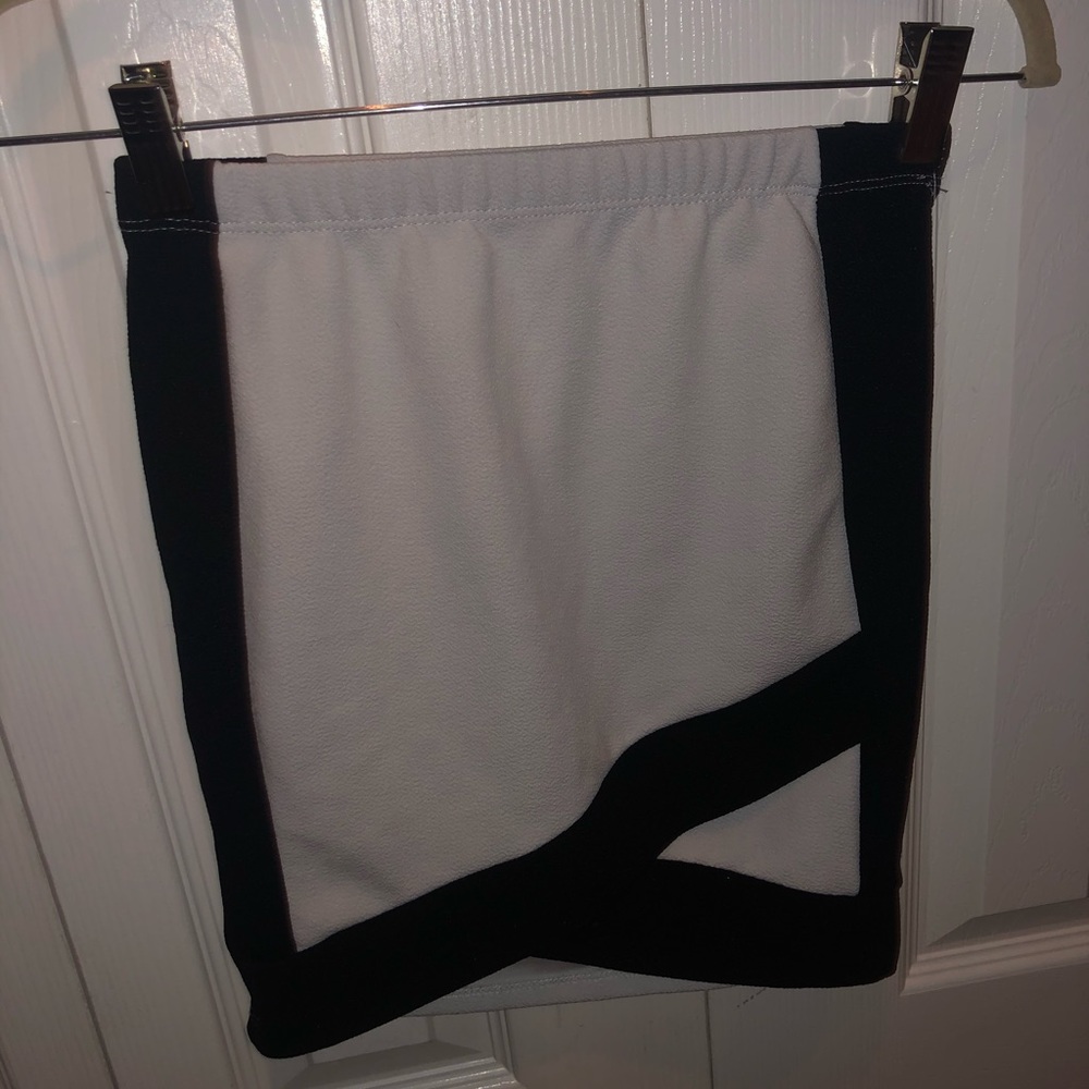Black and White mini skirt